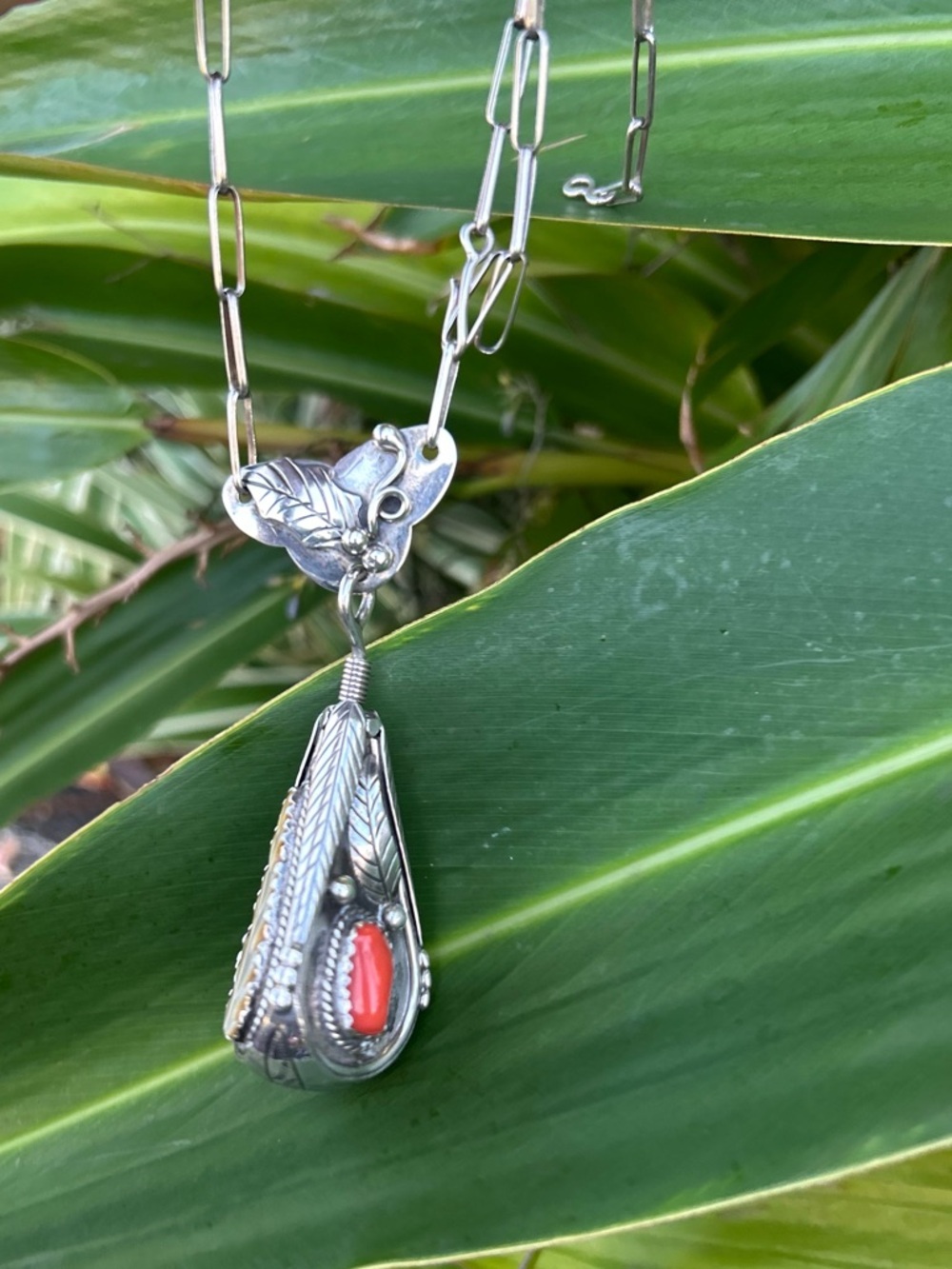 Artisan Juan Pedro Garcia sterling silver swiveling coral turquoise MOP Necklace - Picture 4 of 16